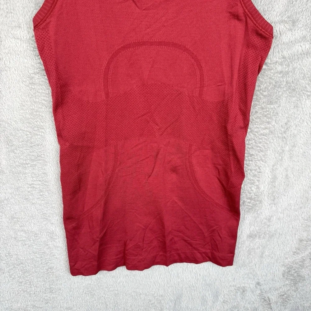 Lululemon Swiftly Tech Racerback Tank Top Womens 2 Dark Red Logo Athleisure